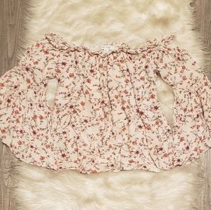 Active USA bell sleeve, off-shoulder floral shirt